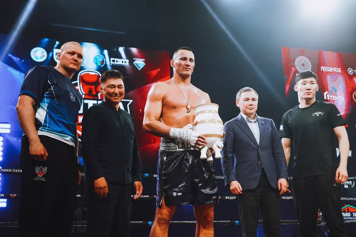 Айаал Лазарев, победивший в "Битве за контракт", рассказал, как подбирали соперника, и ответил хейтерам