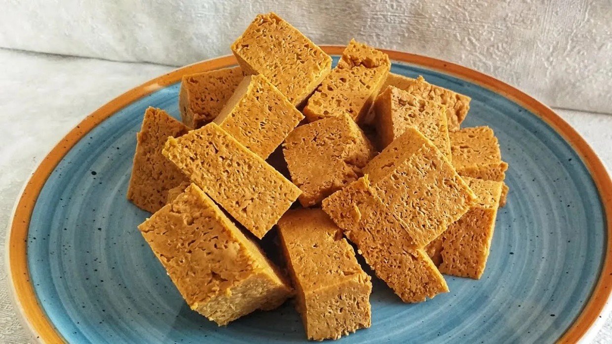 Жареный творог вкуснее конфет: восточный рецепт десерта «без муки и выпечки» за 20 минут