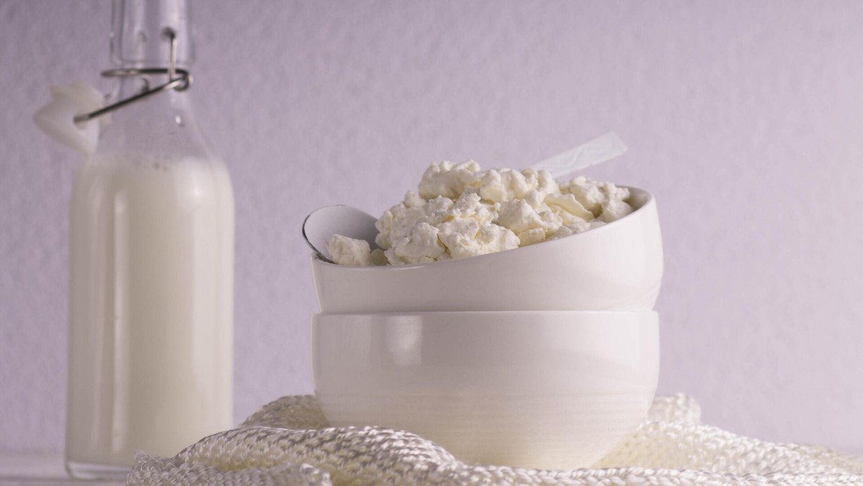 Вкуснее вы еще не ели — как приготовить творожные рогалики с пикантной ореховой начинкой
