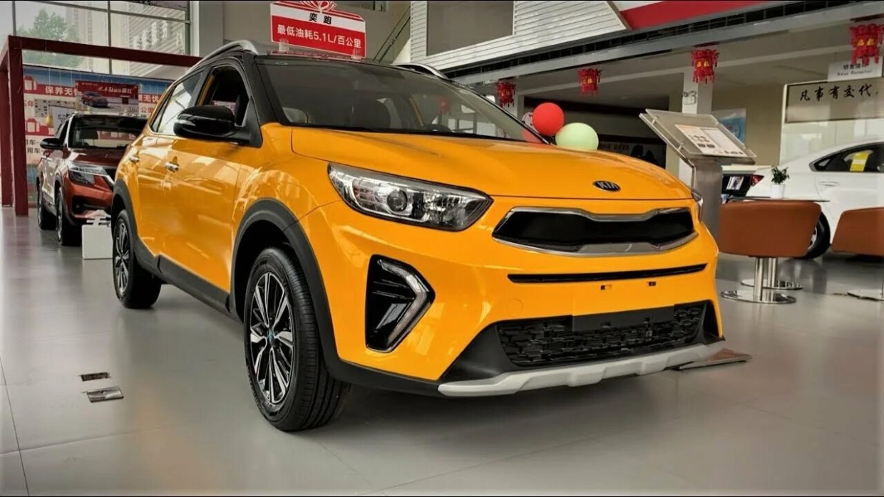 Неубиваемый кроссовер дешевле «Лады»: новый Kia KX1 — теперь в России