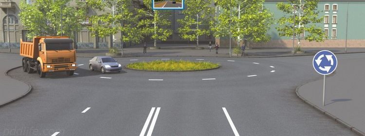 Встрял не по-детски — с круга не выпрыгнешь как попало: 62% отвечавших на экзамене по ПДД допустили резкое движение, и это была фатальная ошибка