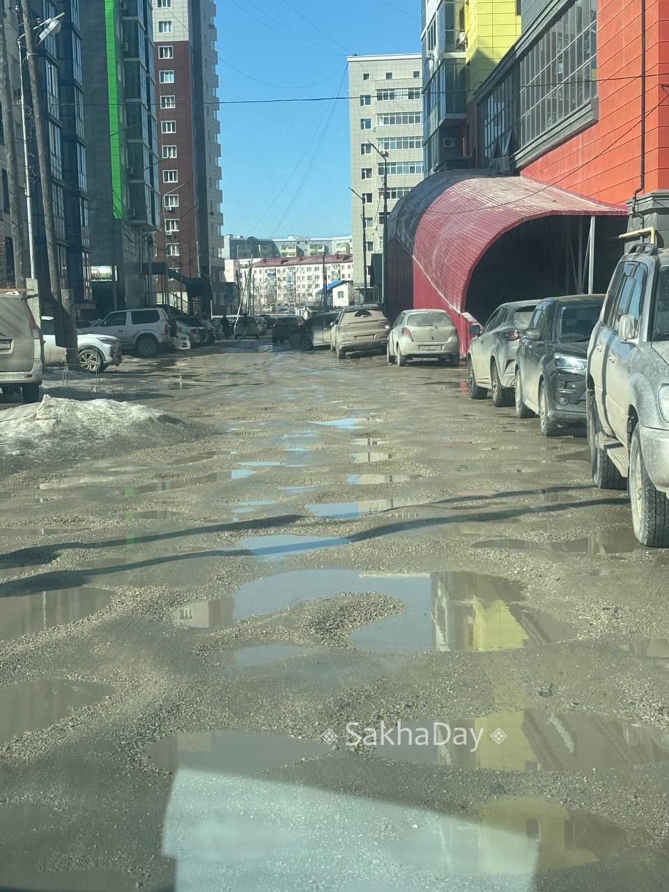 «Терпеть не могу весну». Экс-главный архитектор Якутии о грязи и дорогах