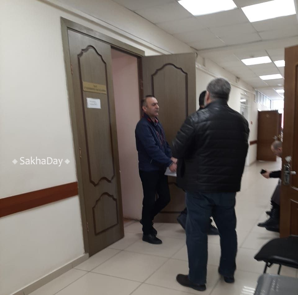 «Начинал с раздачи хлеба — закончил сроком»: В Якутске вынесен приговор мошеннику Ровшану Хаммадову