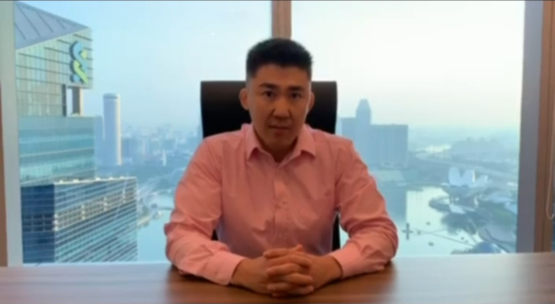 "Приеду, когда придет время". Экс-министр Антон Сафронов ответил Афанасию Максимову