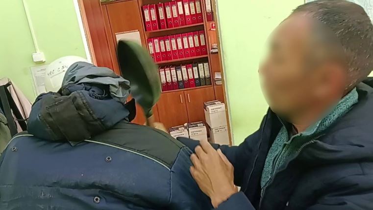66 ударов сковородой в Олекминском районном суде посчитали убийством по неосторожности