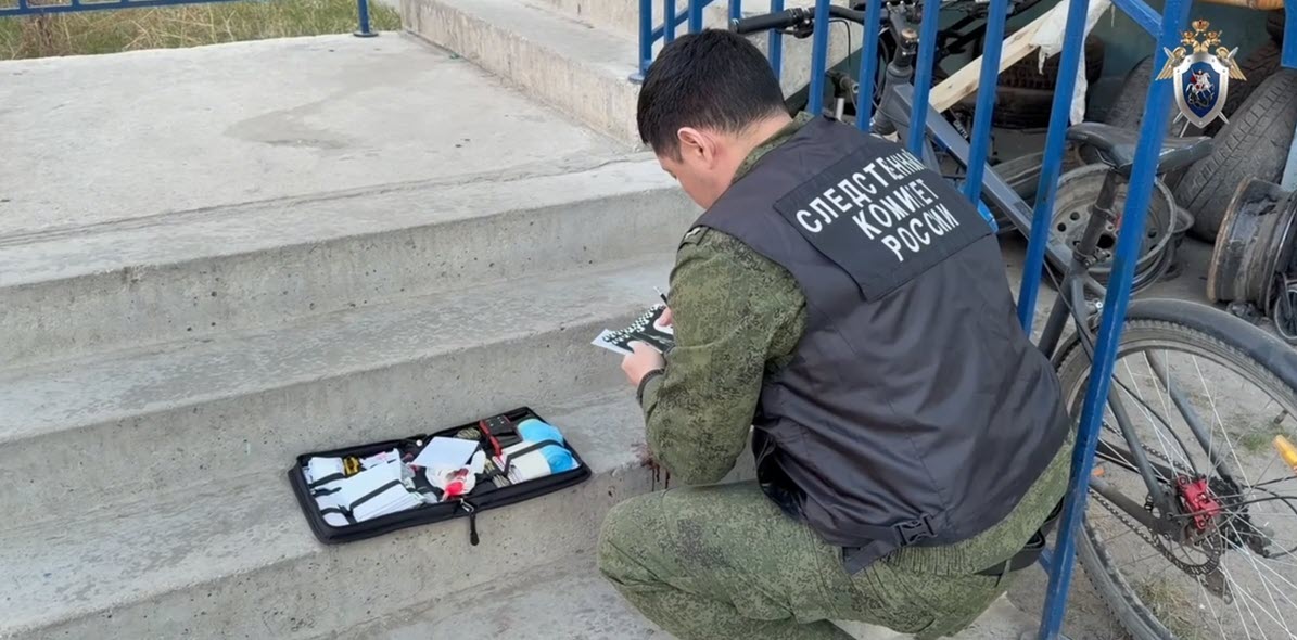 В Якутске возбуждено уголовное дело о покушении на убийство женщины. За ее жизнь борются врачи