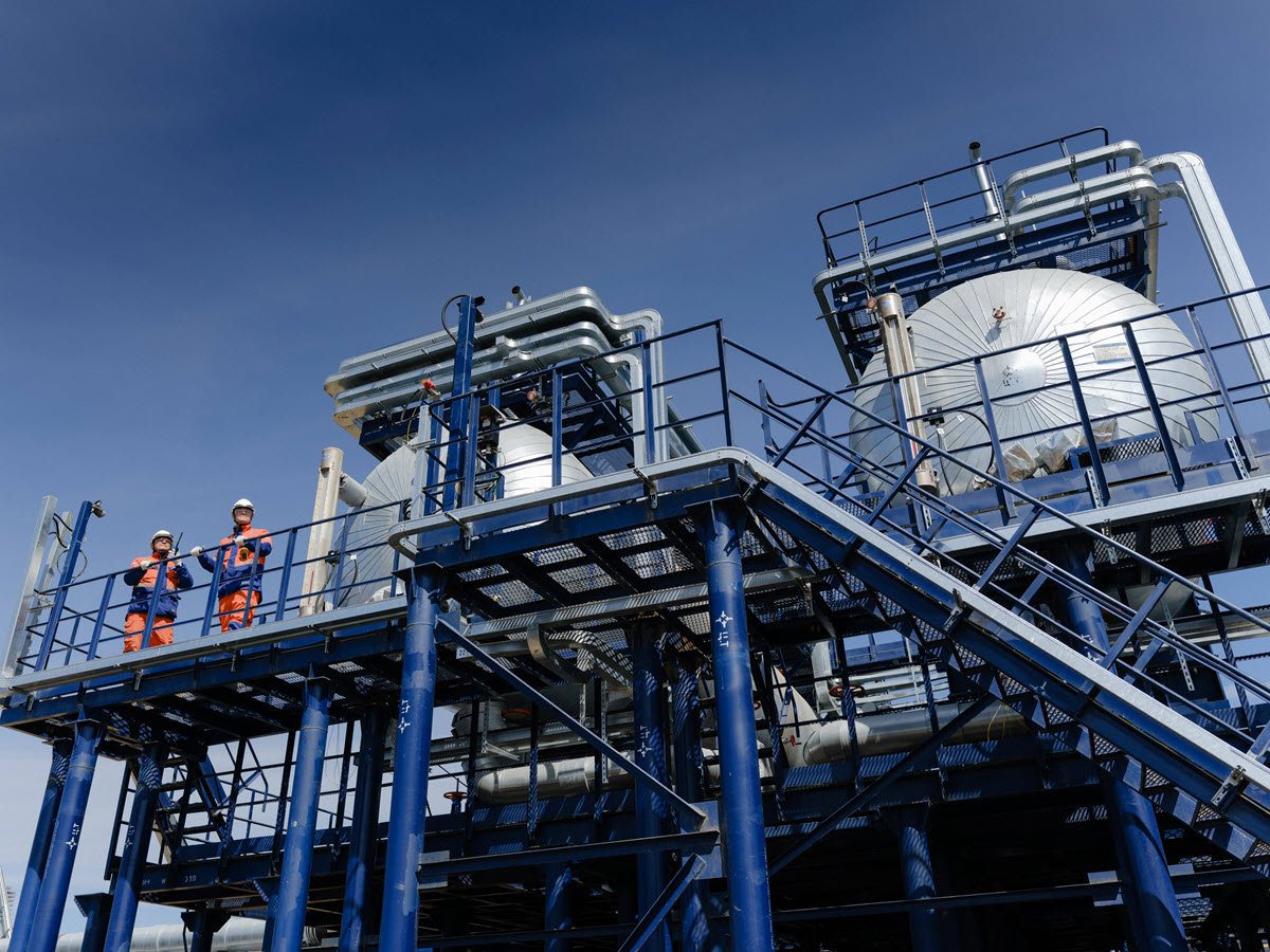 Группа Газпром приступила к промышленной добыче нефти на Чонской группе месторождений в Якутии